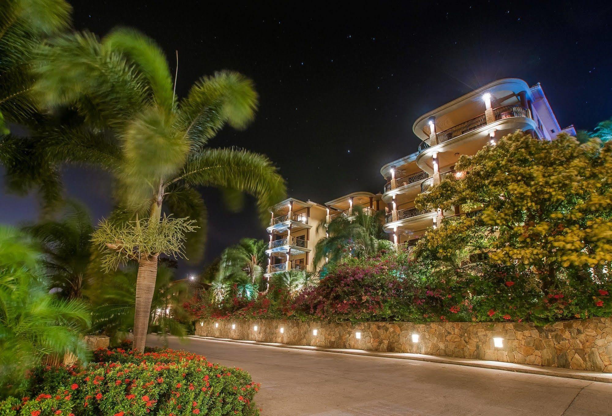 Clarion Suites Roatan At Pineapple Villas French Harbour Exterior foto